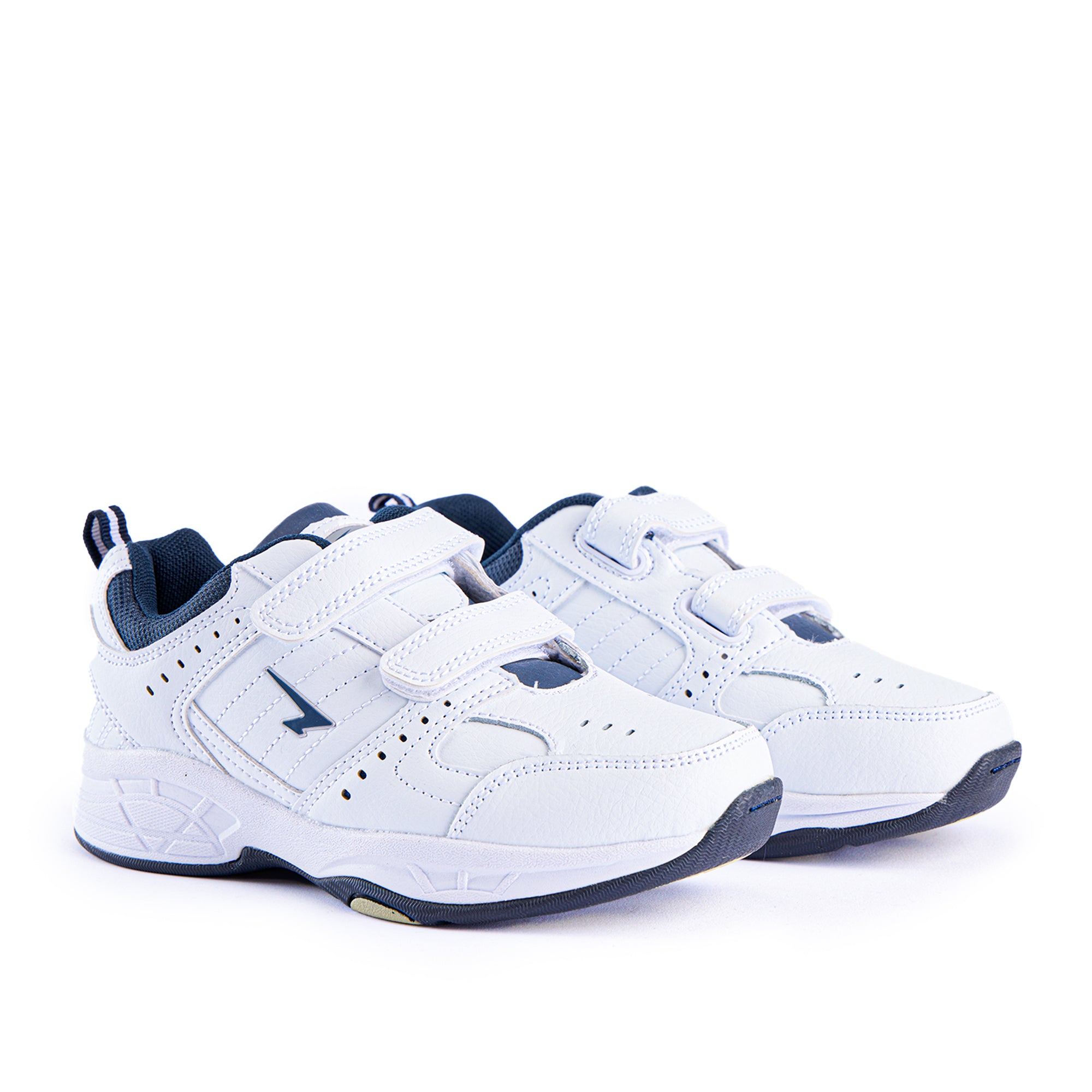 Cross trainer hot sale kids shoes