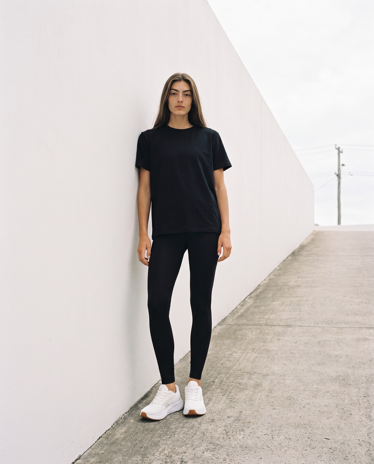 Leo Unisex Cotton Tee – Relaxed Fit Black
