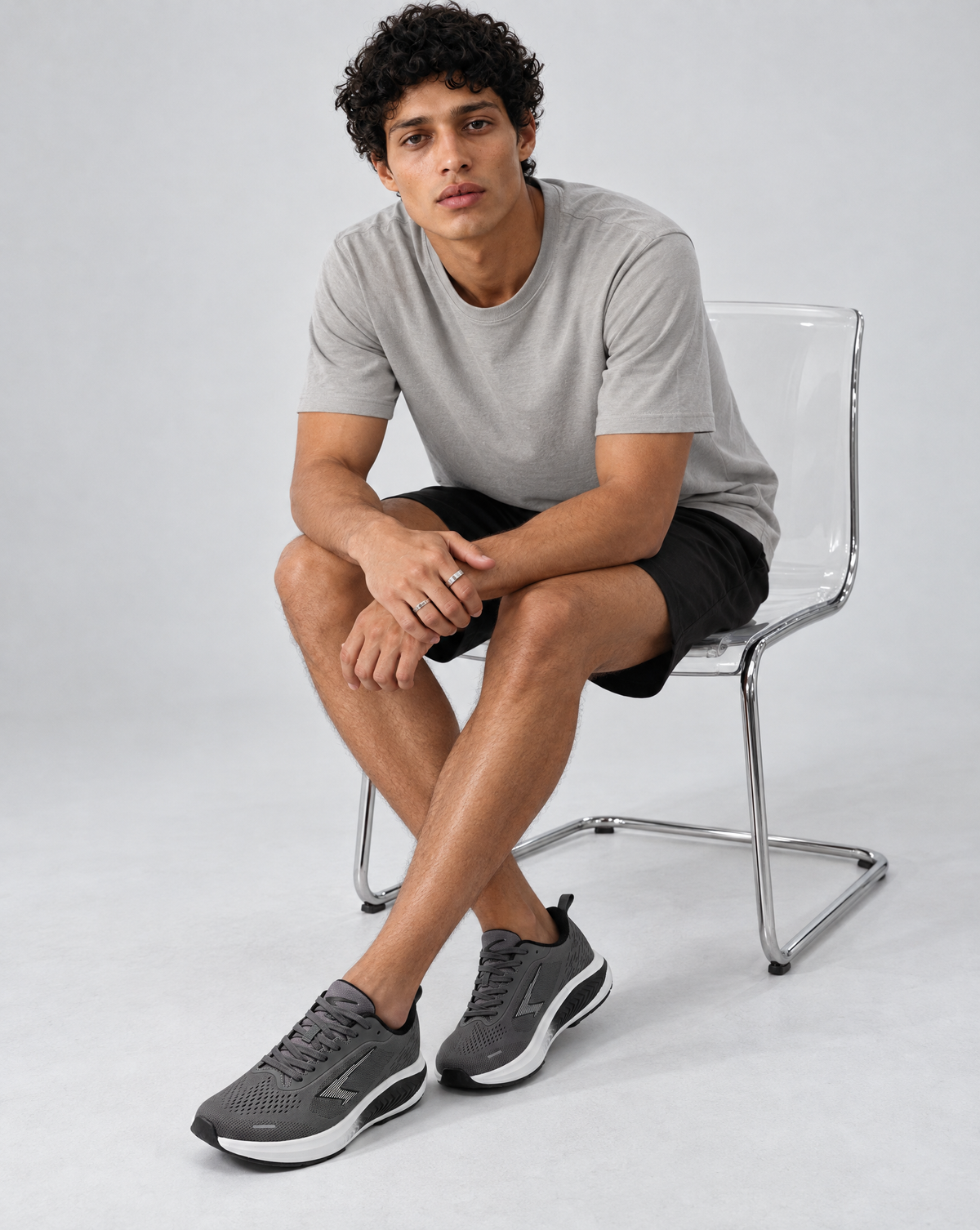 Leo Unisex Cotton Tee – Relaxed Fit Grey