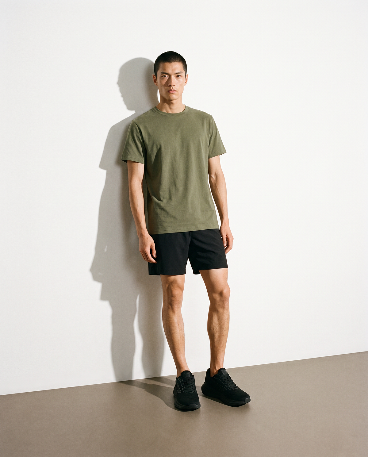 Leo Unisex Cotton Tee – Relaxed Fit Olive