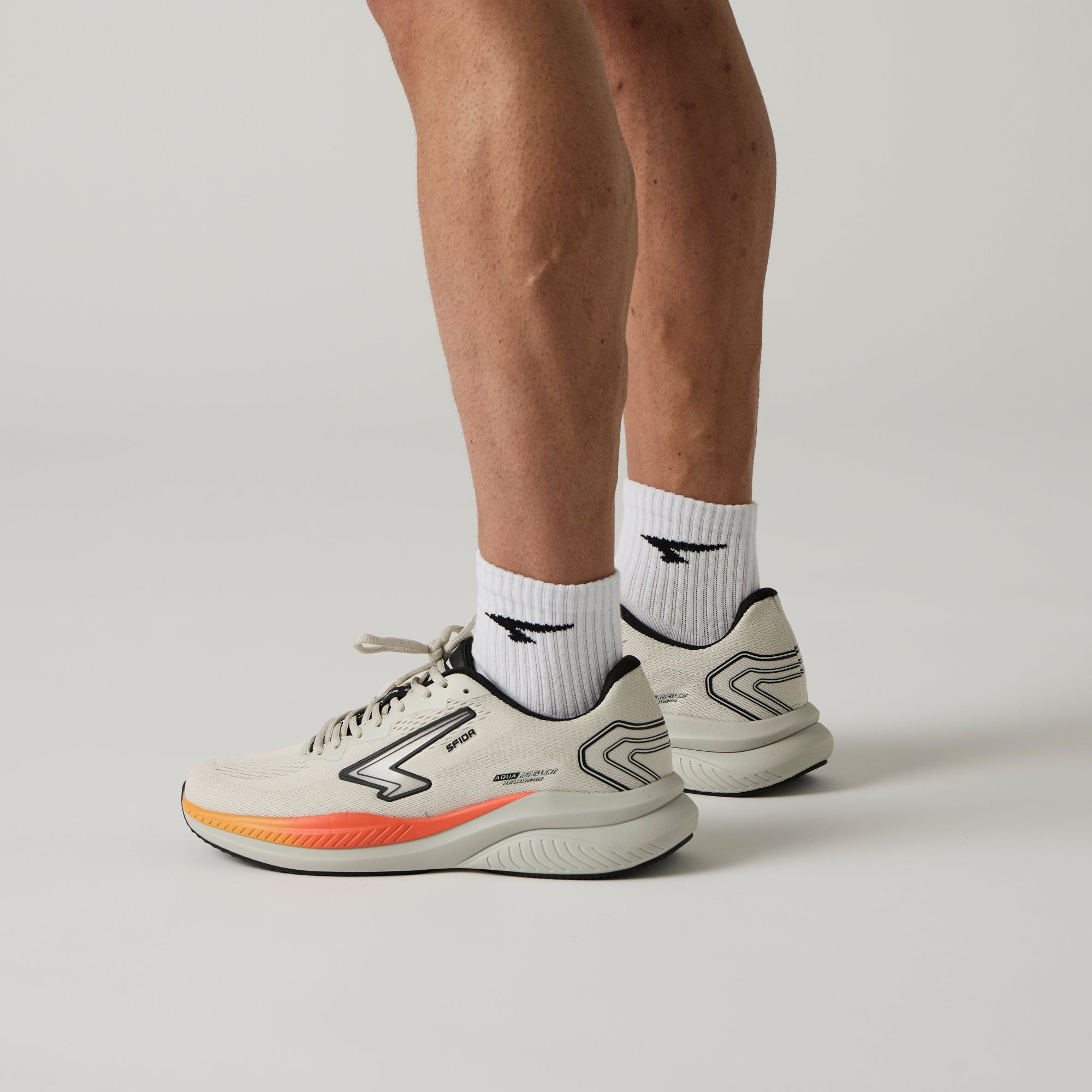 Brazen Mens Runner - Stone/Orange